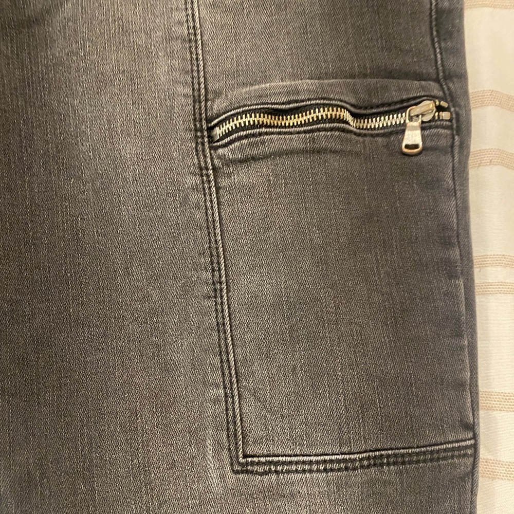 NWT J Brand Kassidy Expose Zipper Cargo jeans, sz 30 - Picture 3 of 4